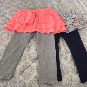 2 Cat & Jack skirts with leggings